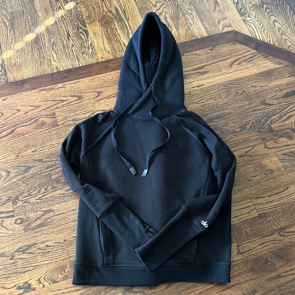 Alo hoodie